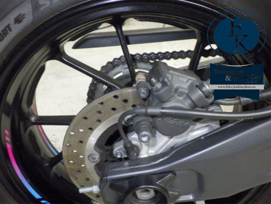 YAMAHA YZF-R7-2 2024 - zdjęcie 27