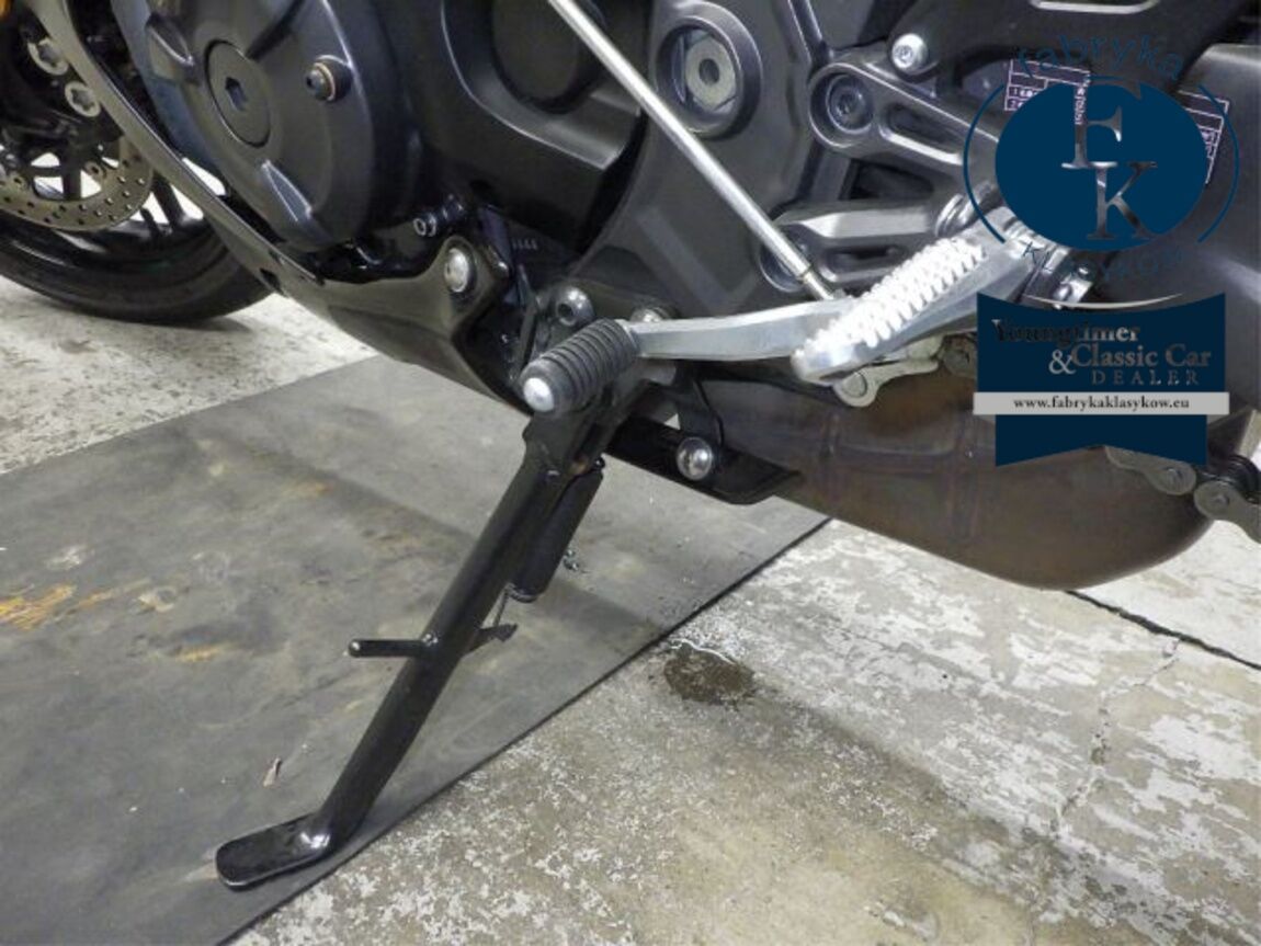 YAMAHA YZF-R7-2 2024 - zdjęcie 30