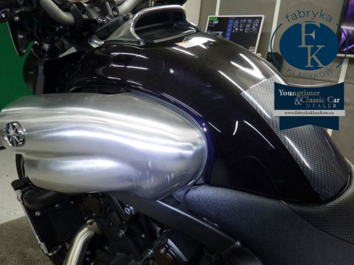 YAMAHA V-MAX-2 2013 - zdjęcie 20
