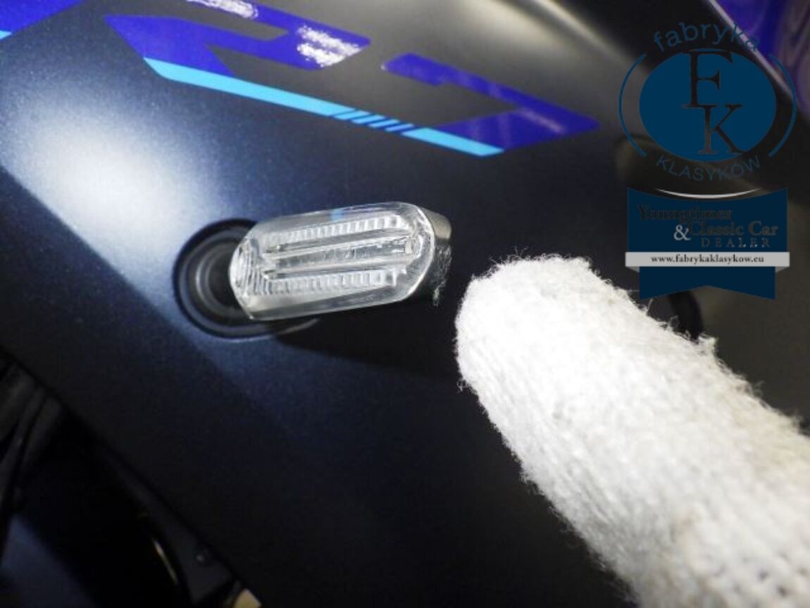 YAMAHA YZF-R7-2 2022 - zdjęcie 15