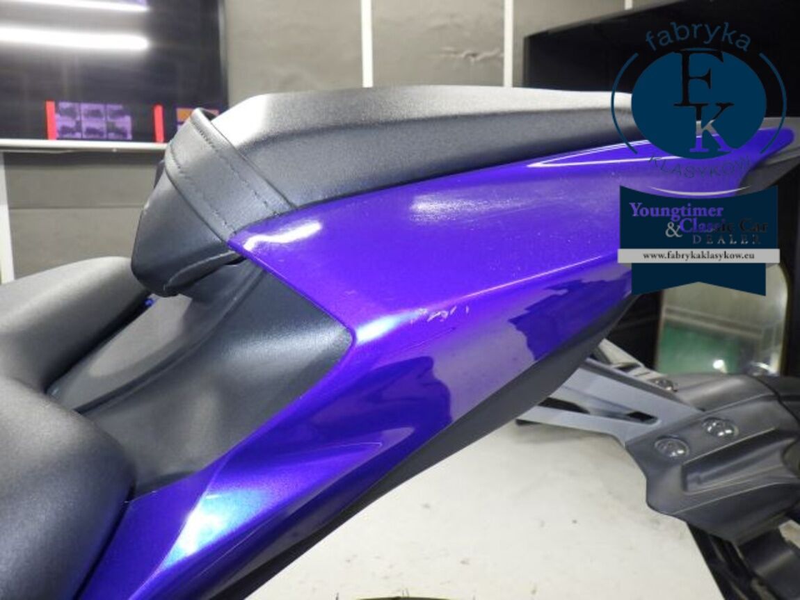 YAMAHA YZF-R7-2 2022 - zdjęcie 20