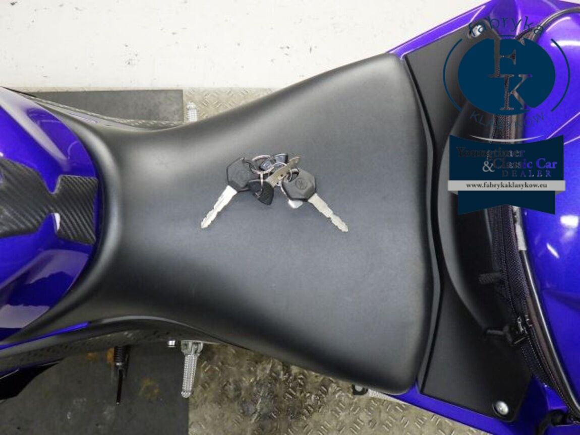 YAMAHA YZF-R25  - zdjęcie 18