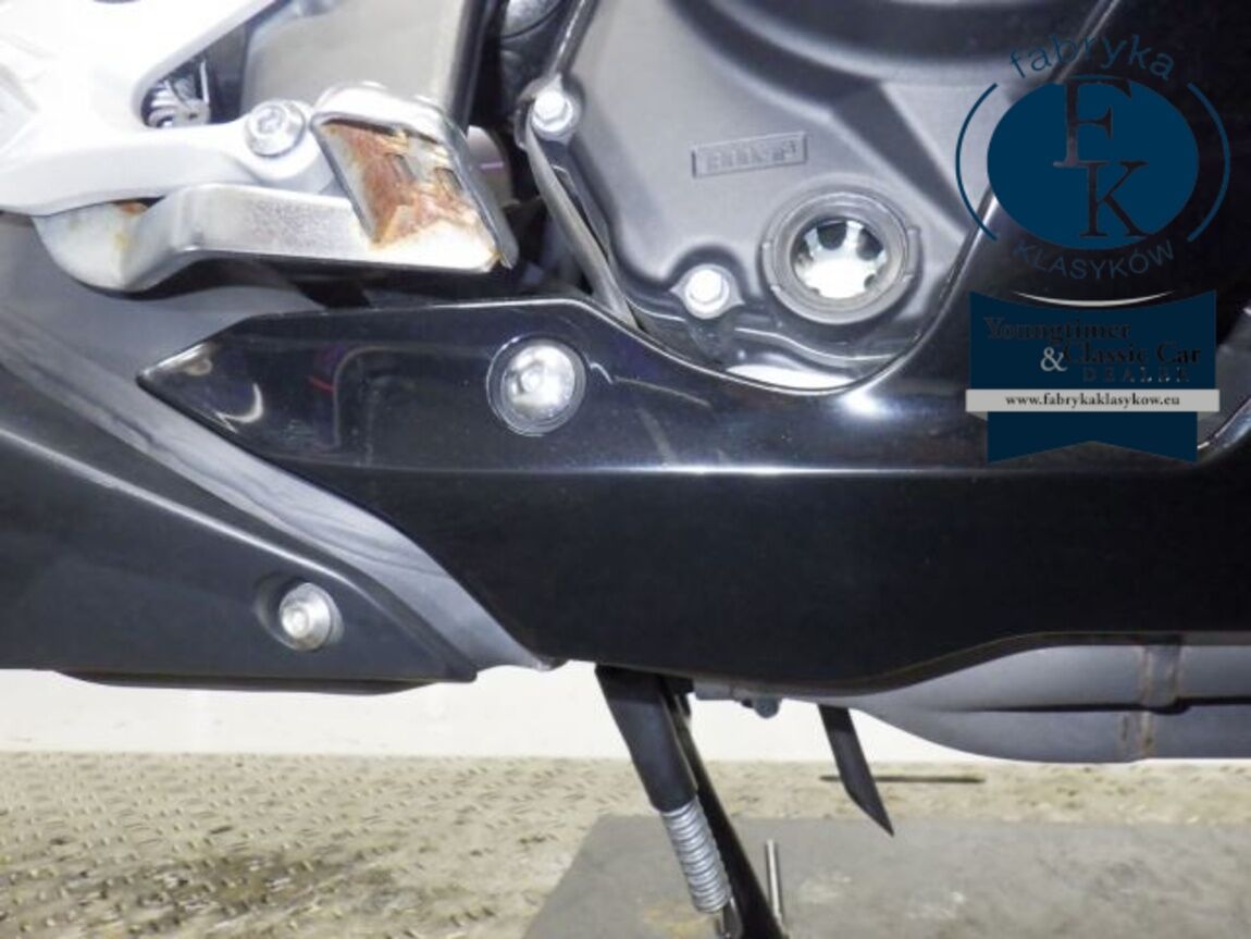 YAMAHA YZF-R25  - zdjęcie 19