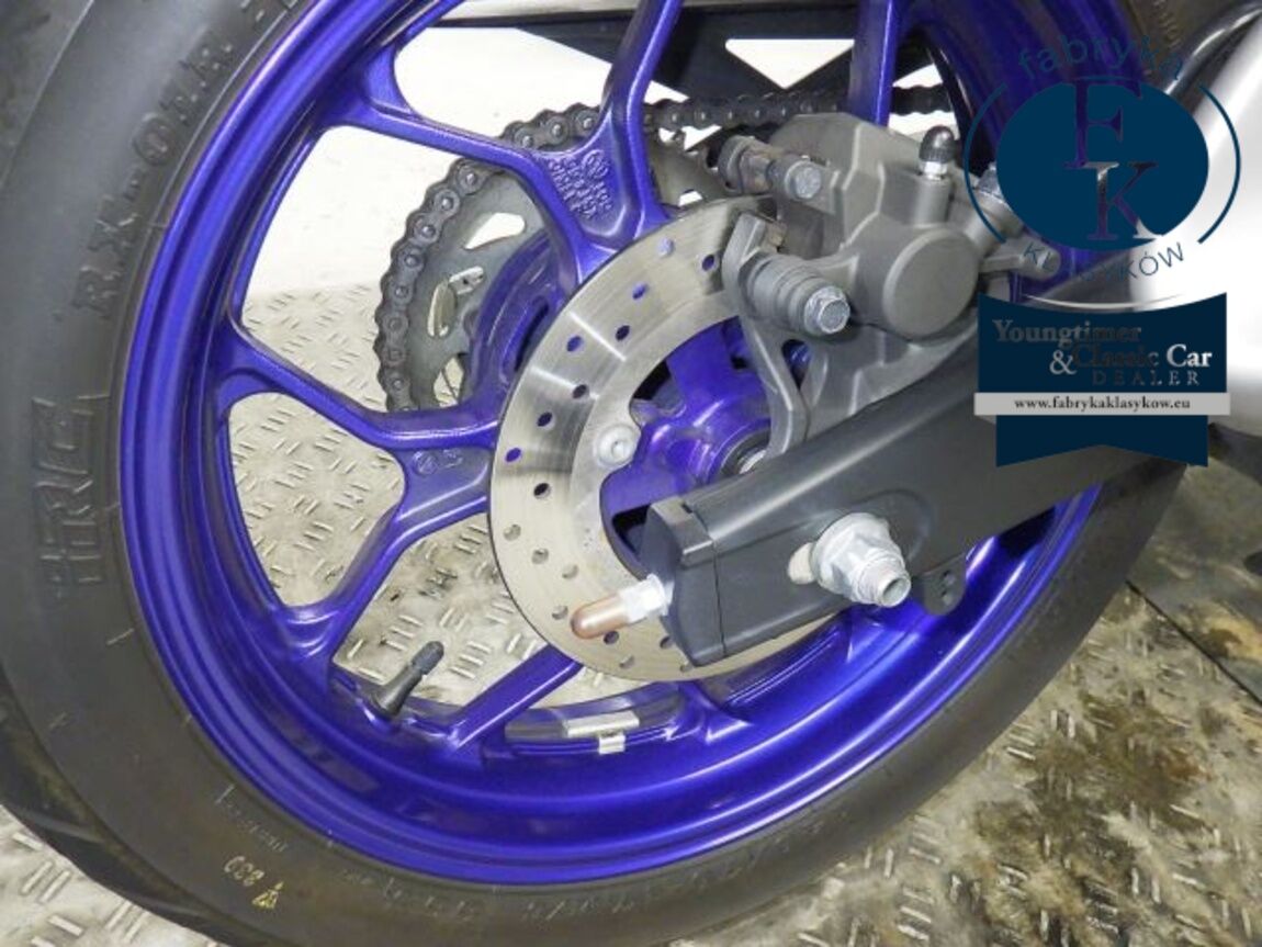YAMAHA YZF-R25  - zdjęcie 30