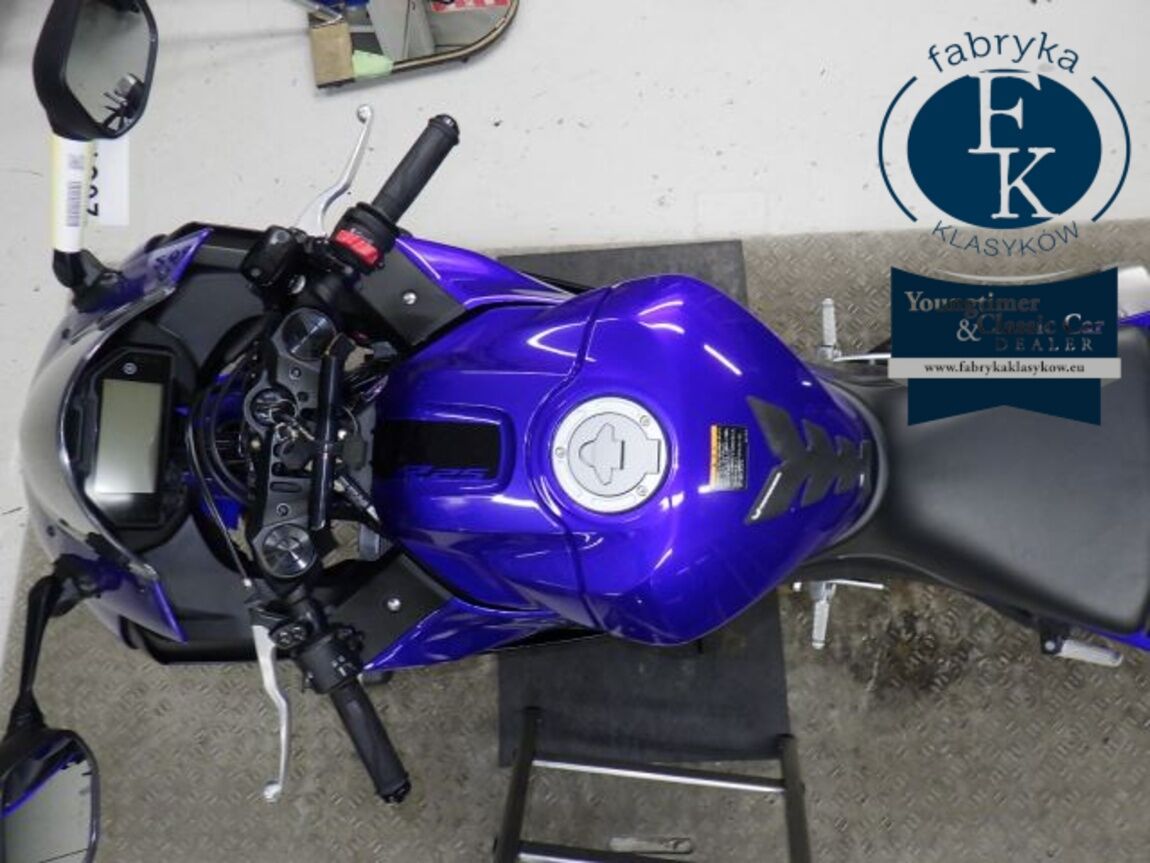 YAMAHA YZF-R25  - zdjęcie 34