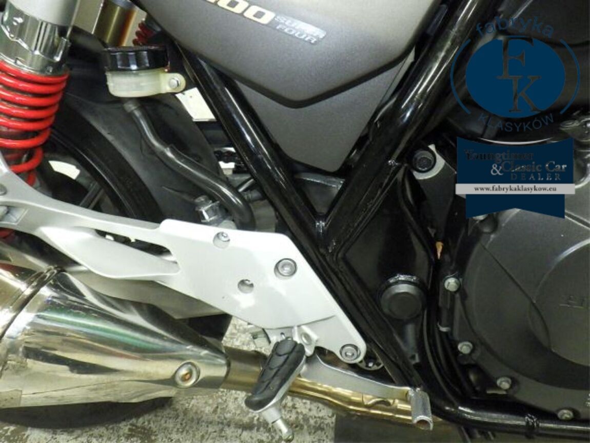 HONDA CB400SFV-4 2015 - zdjęcie 31