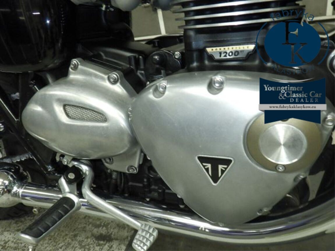 TRIUMPH BONNEVILLE T120  - zdjęcie 9