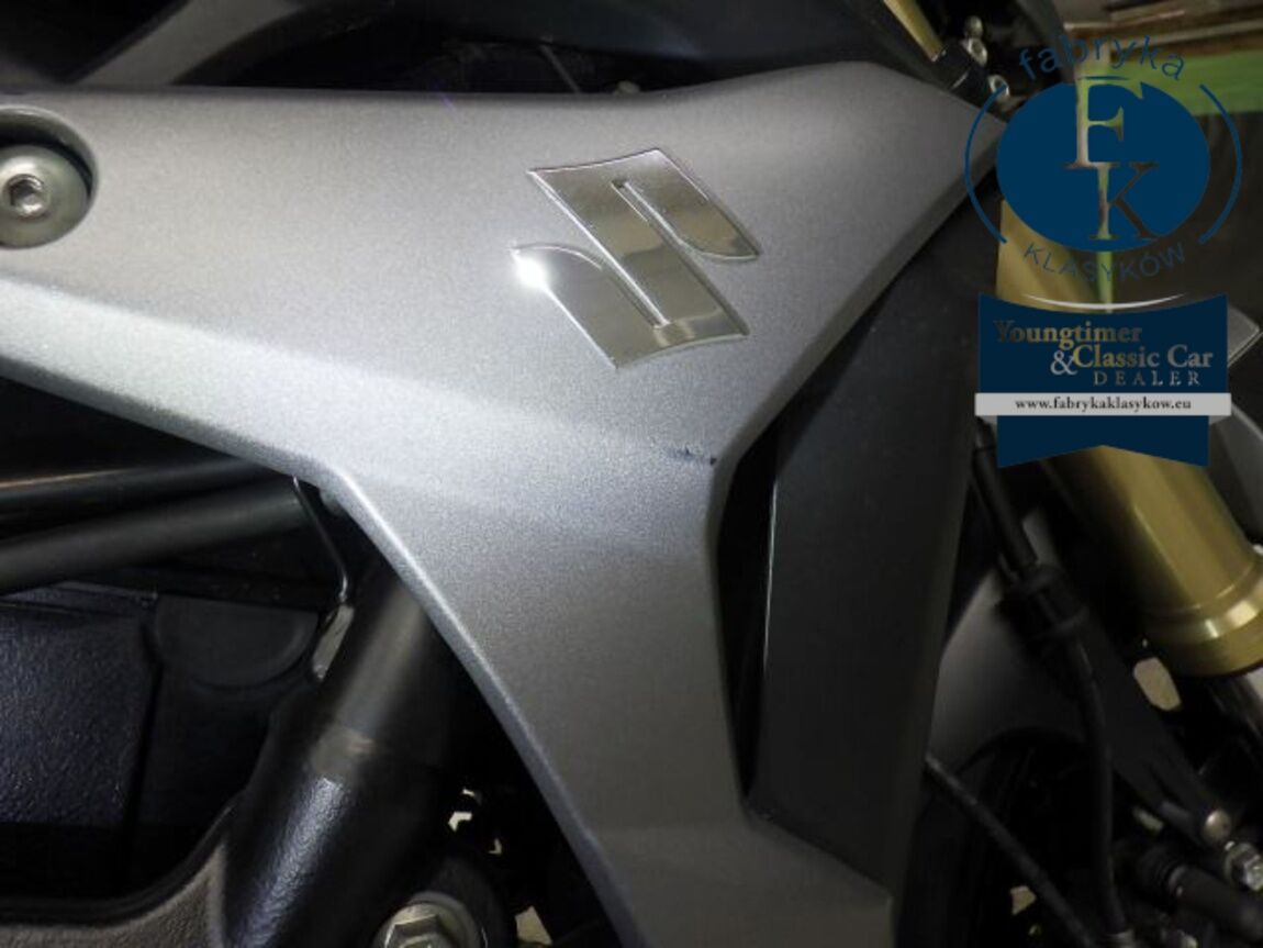SUZUKI GSR750A 2013 - zdjęcie 20