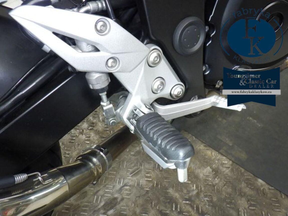 SUZUKI GSR750A 2013 - zdjęcie 29
