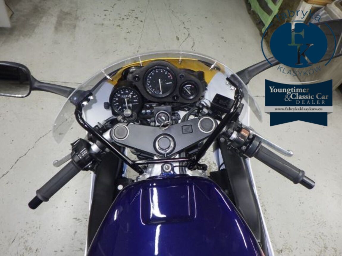 HONDA CBR250RR  - zdjęcie 21