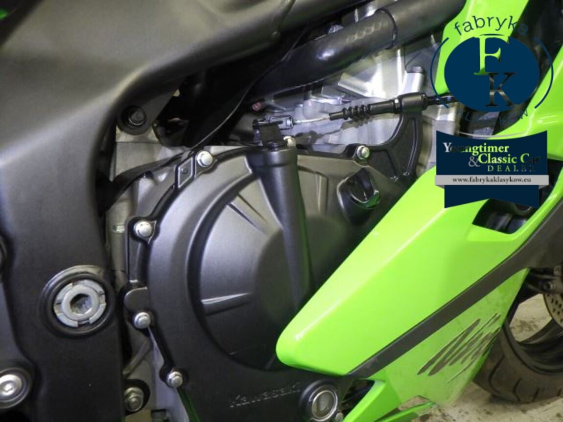 KAWASAKI ZX-4RR 2025 - zdjęcie 10