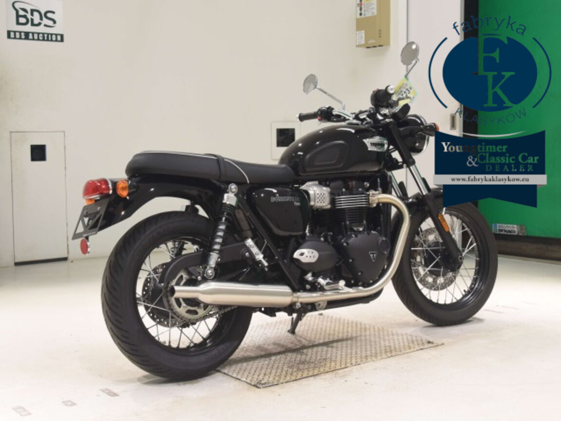 TRIUMPH BONNEVILLE T100 2024 - zdjęcie 6