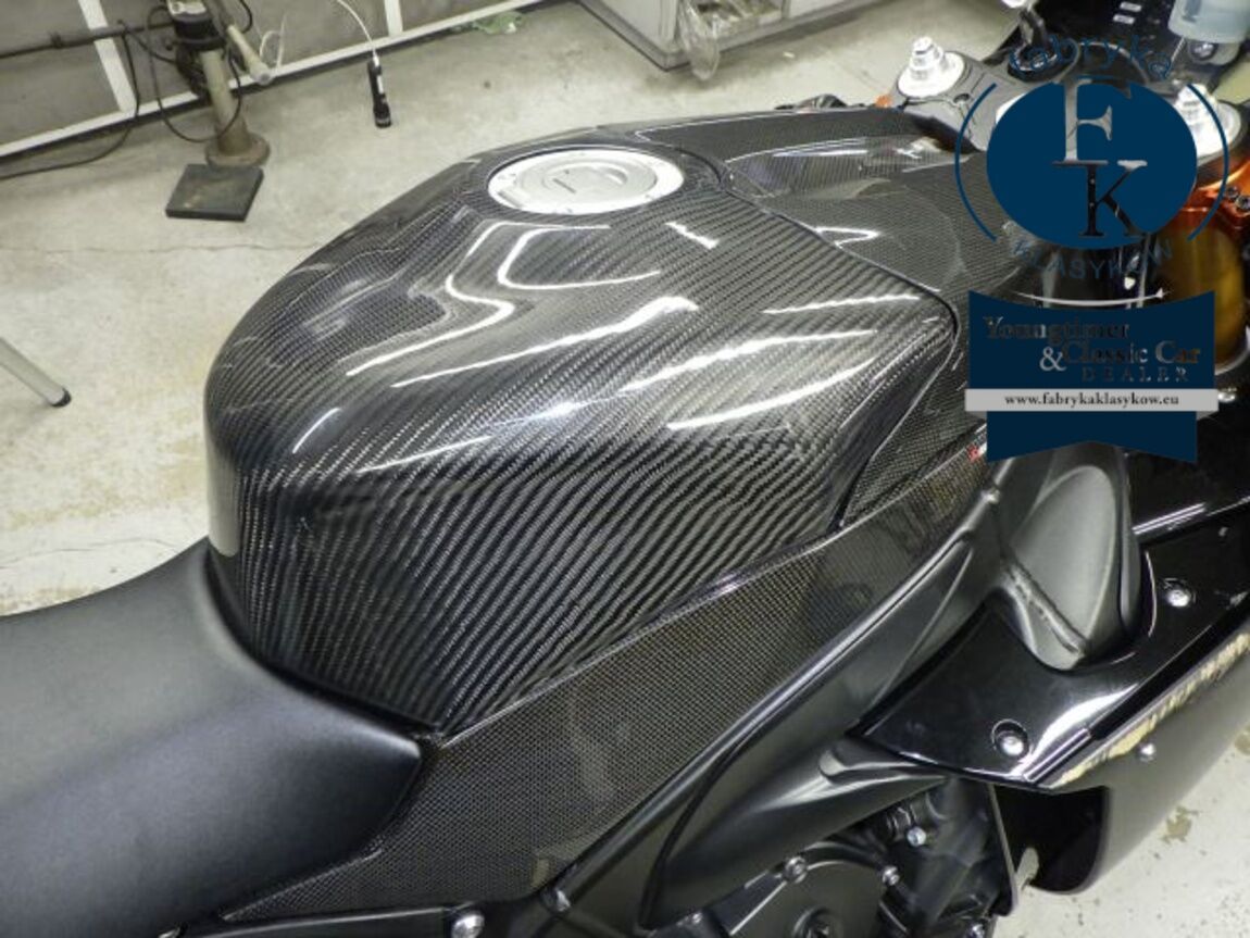 YAMAHA YZF-R1 2009 - zdjęcie 19
