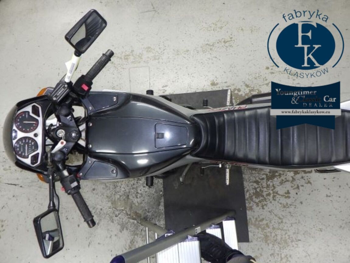 YAMAHA FZ250  - zdjęcie 32
