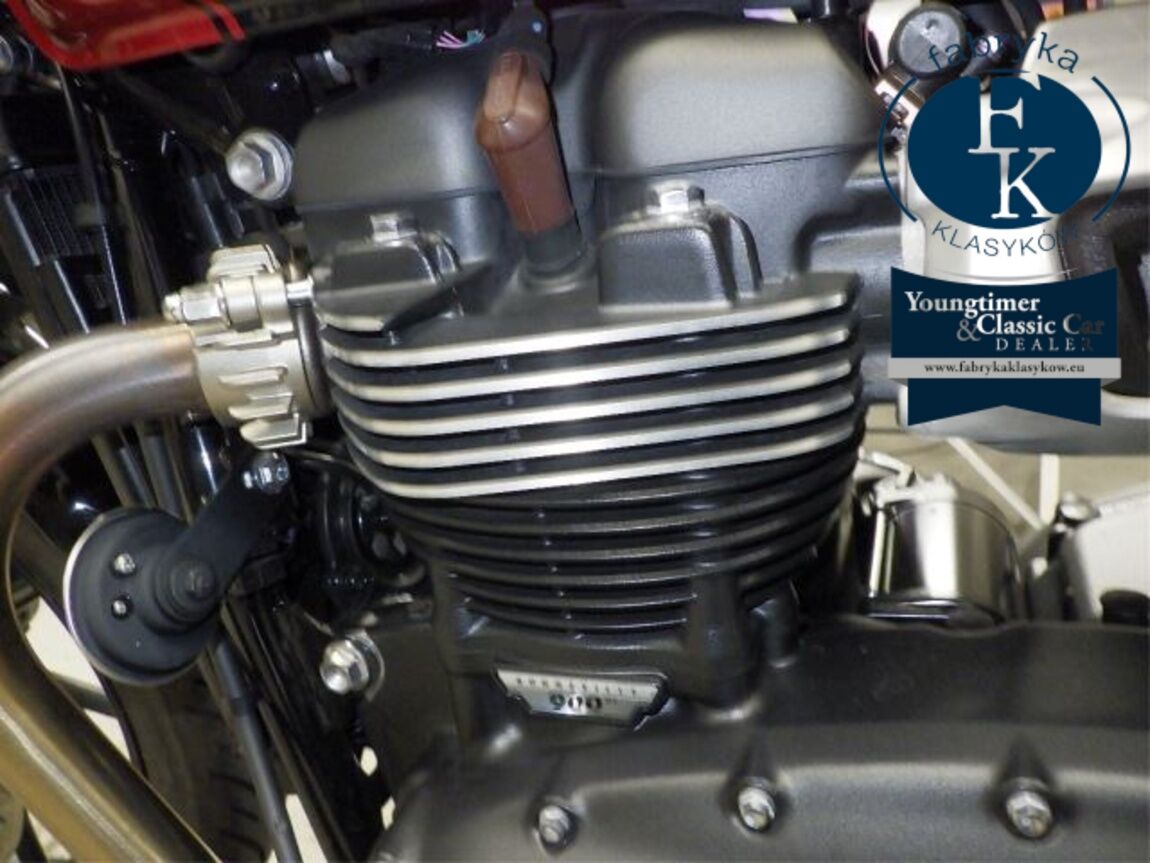 TRIUMPH SPEED TWIN 900 2024 - zdjęcie 14