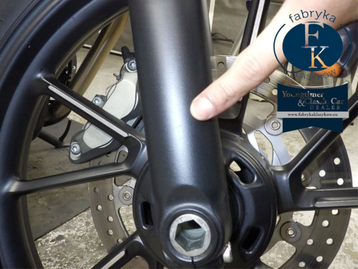 TRIUMPH SPEED TWIN 900 2024 - zdjęcie 24