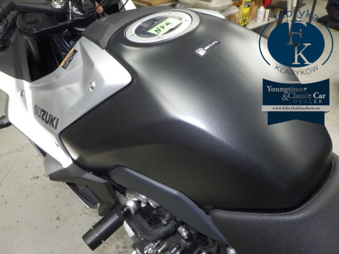 SUZUKI GSX-8R 2024 - zdjęcie 21