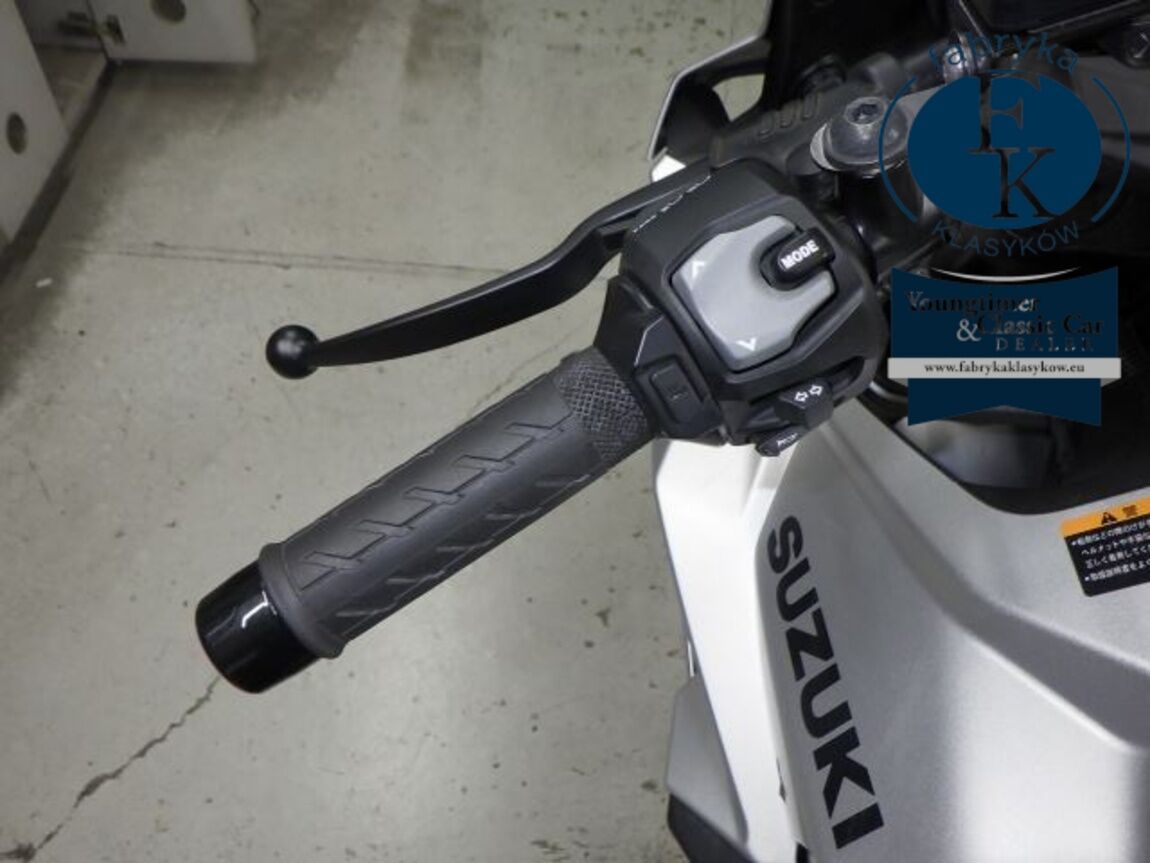 SUZUKI GSX-8R 2024 - zdjęcie 22
