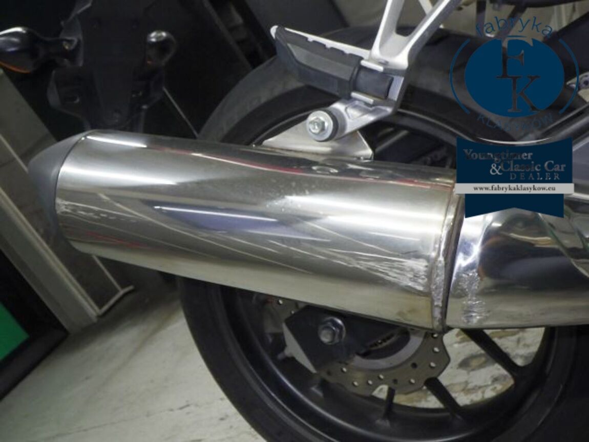 HONDA CBR400R ABS 2013 - zdjęcie 16