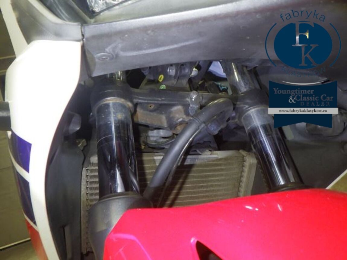 HONDA CBR400R ABS 2013 - zdjęcie 23