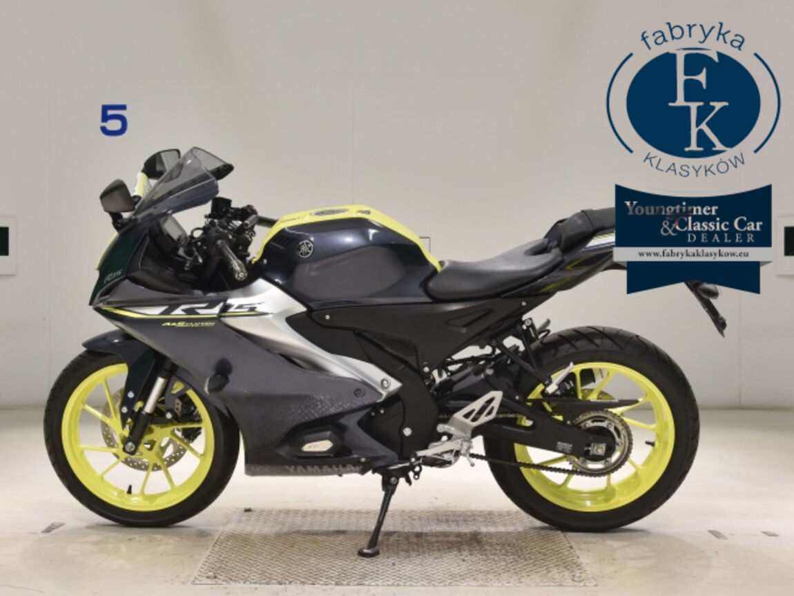 YAMAHA YZF-R15 - zdjęcie 3