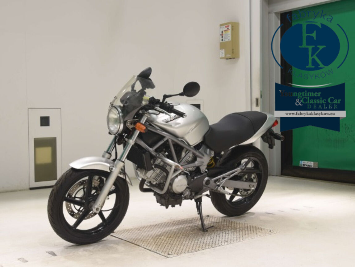 HONDA VTR250  - zdjęcie 5