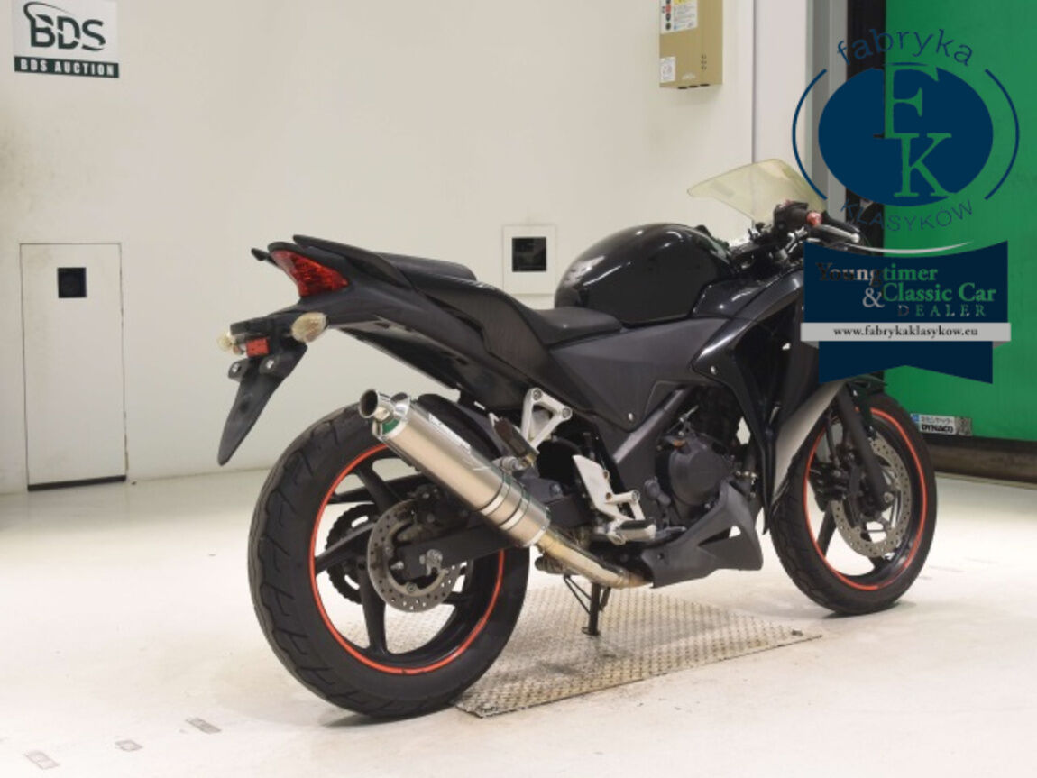 HONDA CBR250R  - zdjęcie 6