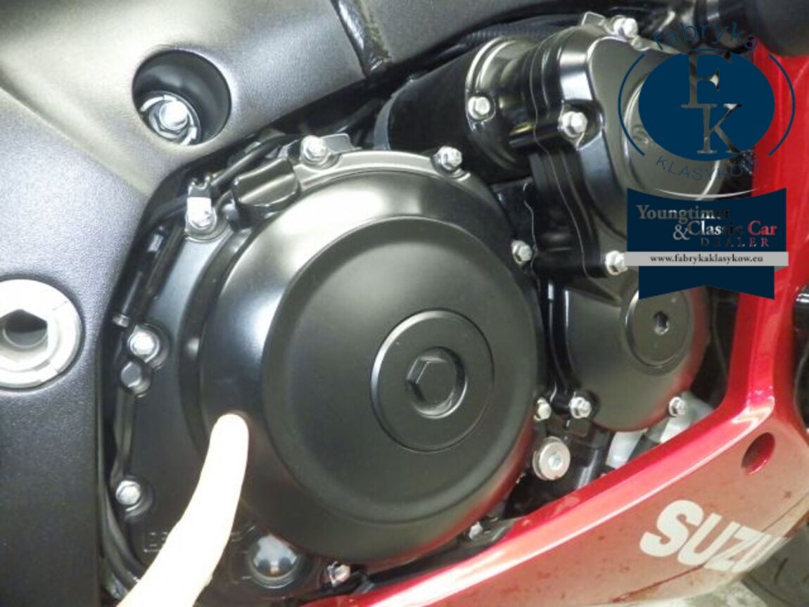 SUZUKI GSX-S1000F 2018 - zdjęcie 9