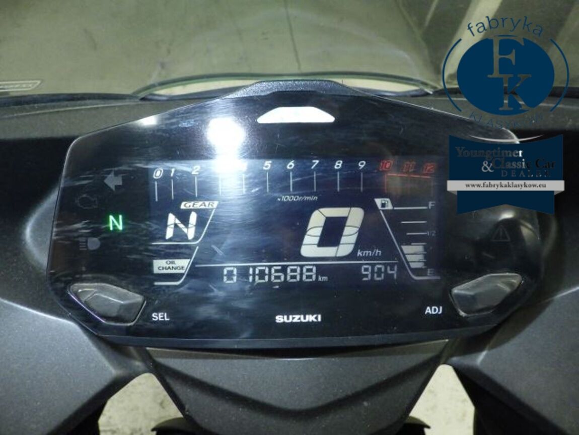 SUZUKI JIKUSA-250SF  - zdjęcie 15