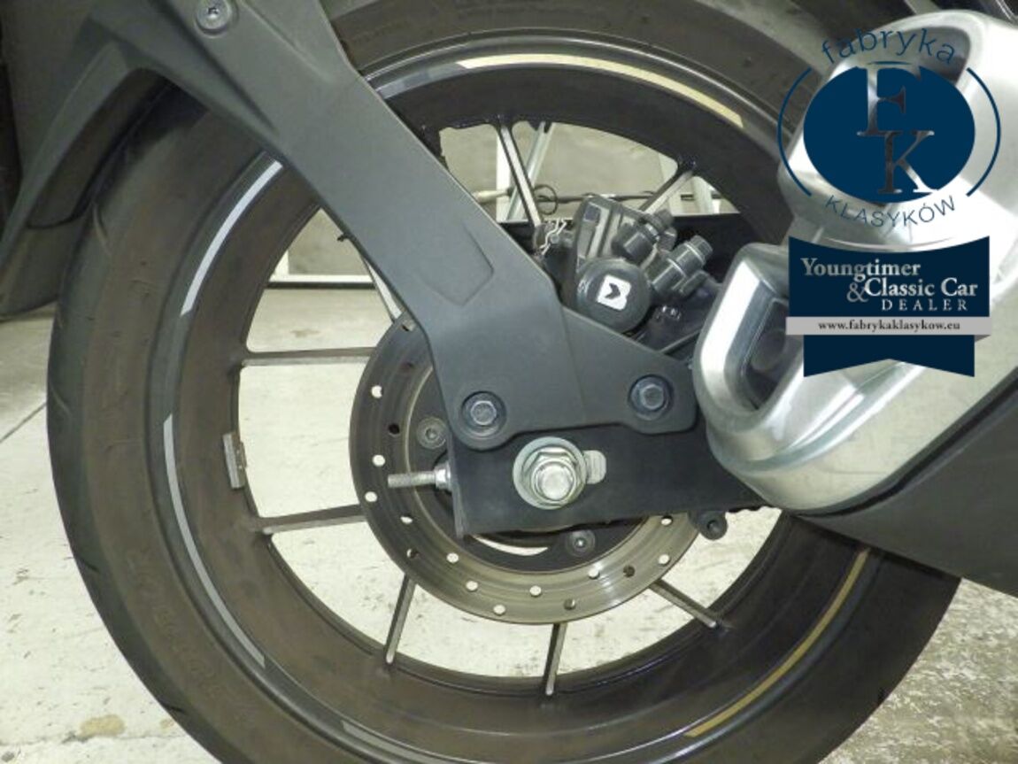 SUZUKI JIKUSA-250SF  - zdjęcie 28