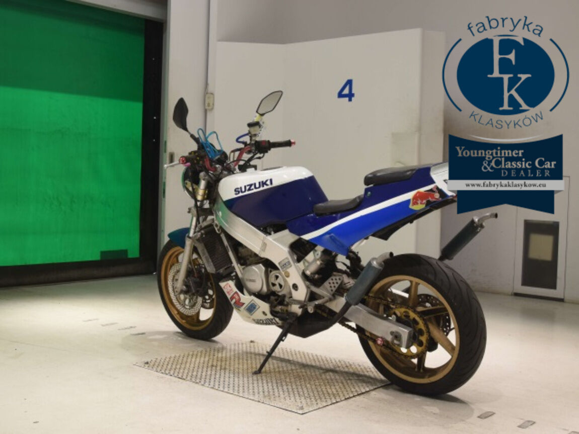 SUZUKI RGV250  - zdjęcie 7