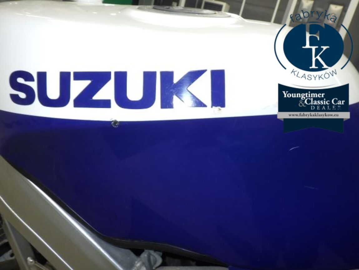 SUZUKI RGV250  - zdjęcie 19