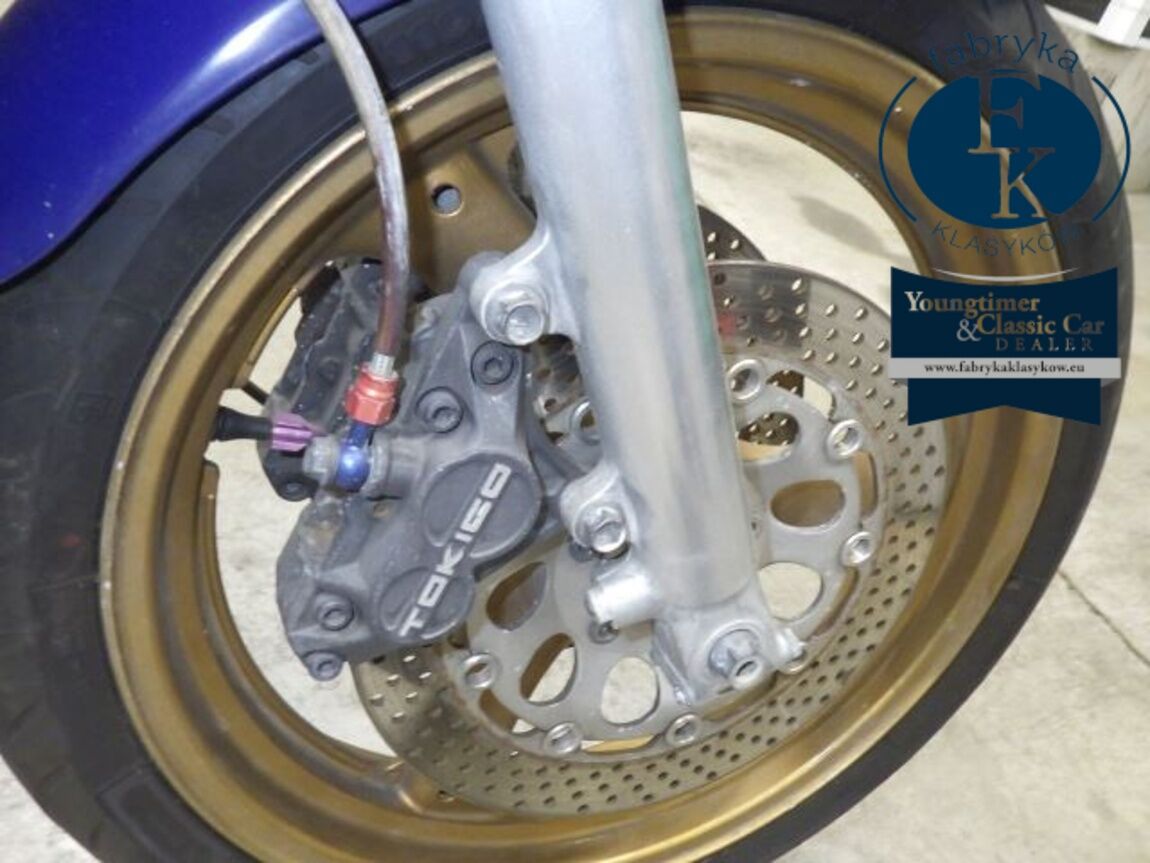 SUZUKI RGV250  - zdjęcie 22