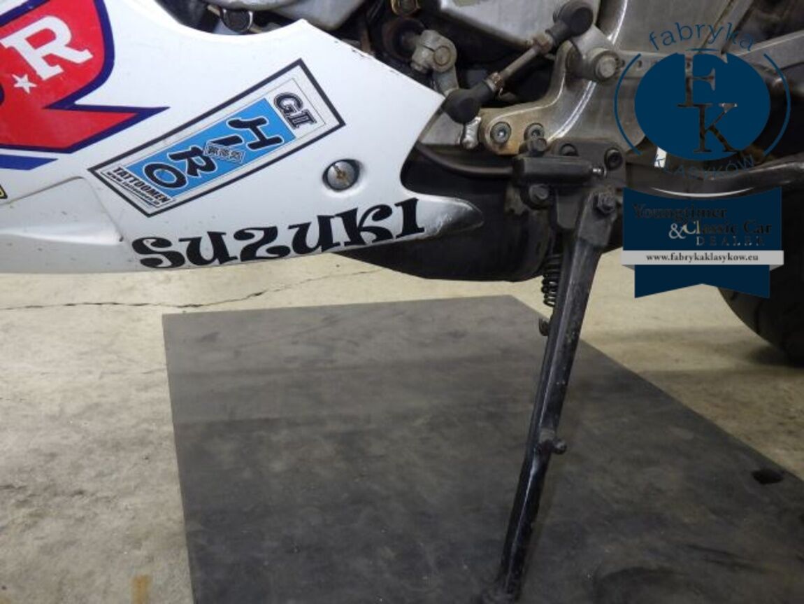 SUZUKI RGV250  - zdjęcie 31