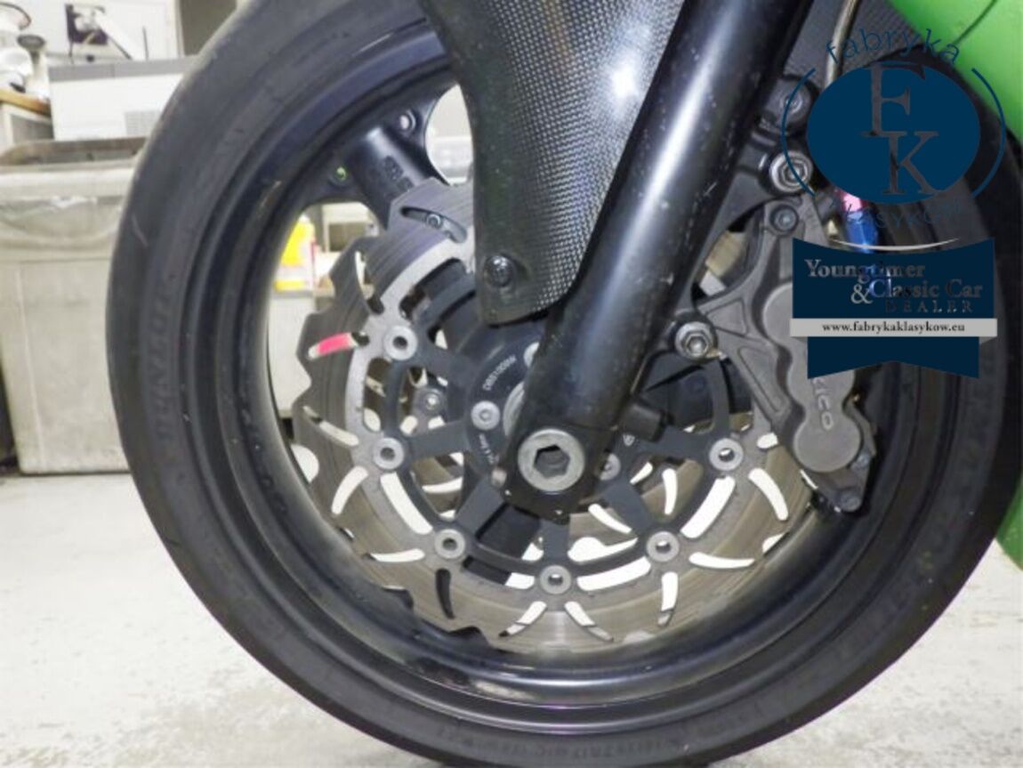 KAWASAKI ZX-9R 2000 - zdjęcie 24