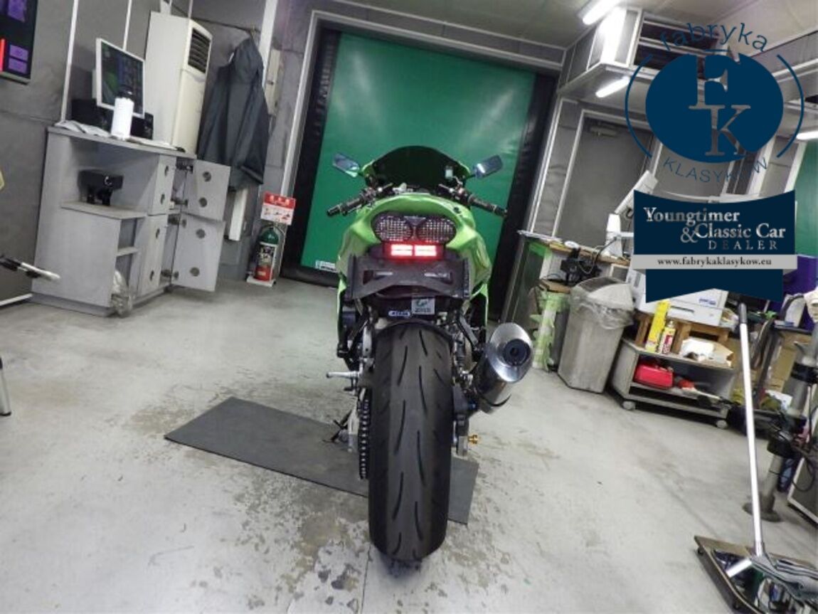 KAWASAKI ZX-9R 2000 - zdjęcie 31