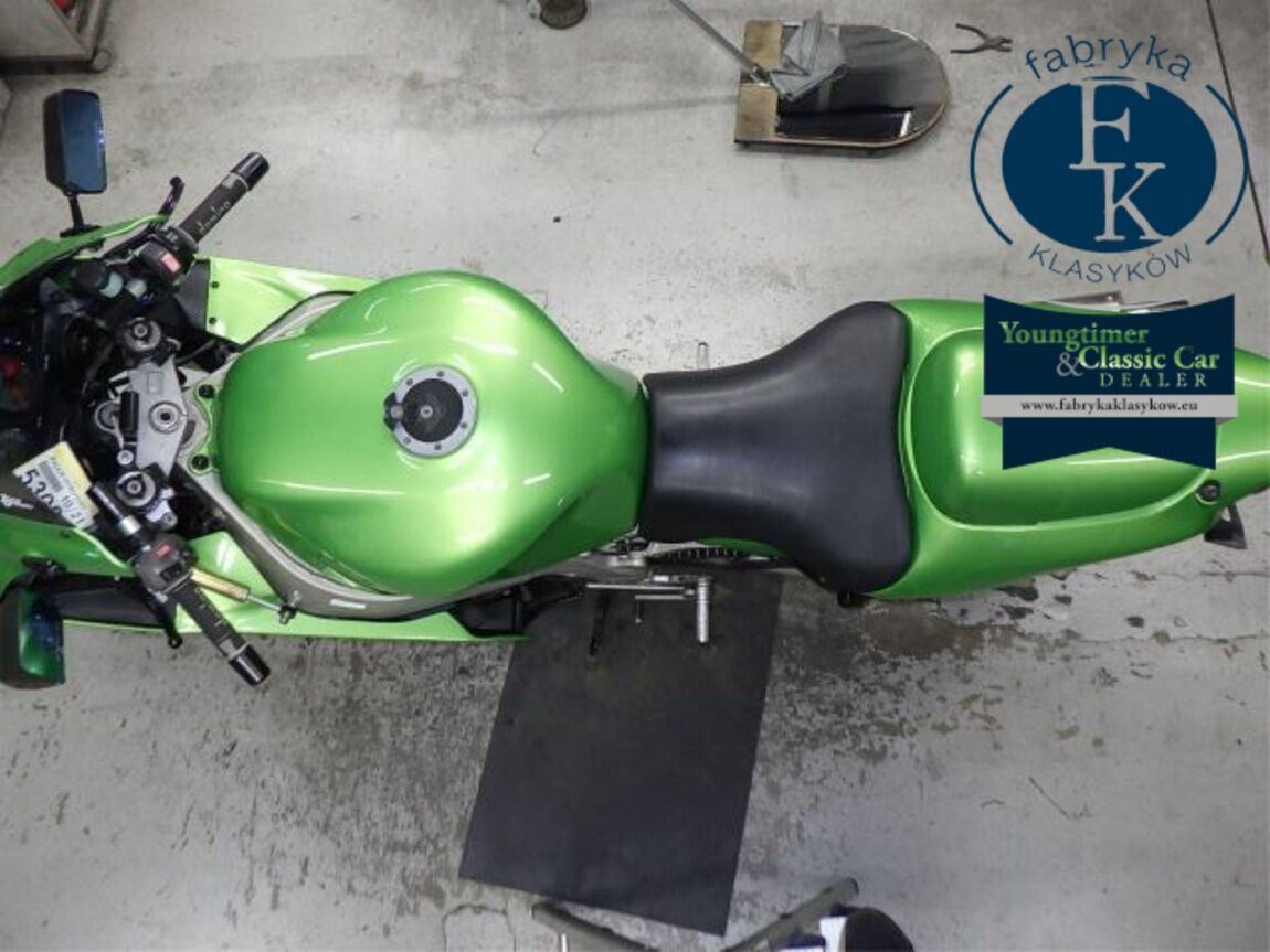 KAWASAKI ZX-9R 2000 - zdjęcie 32