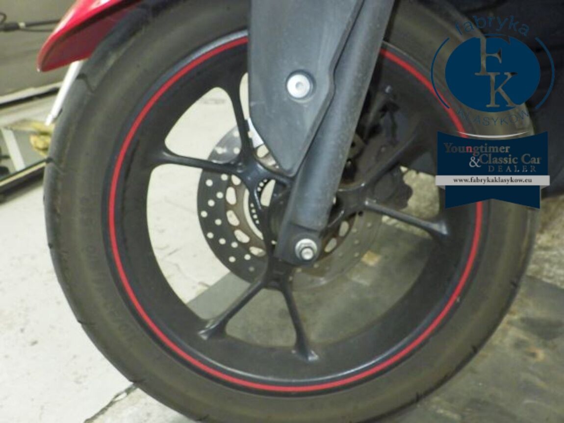 YAMAHA NVX125 - zdjęcie 24
