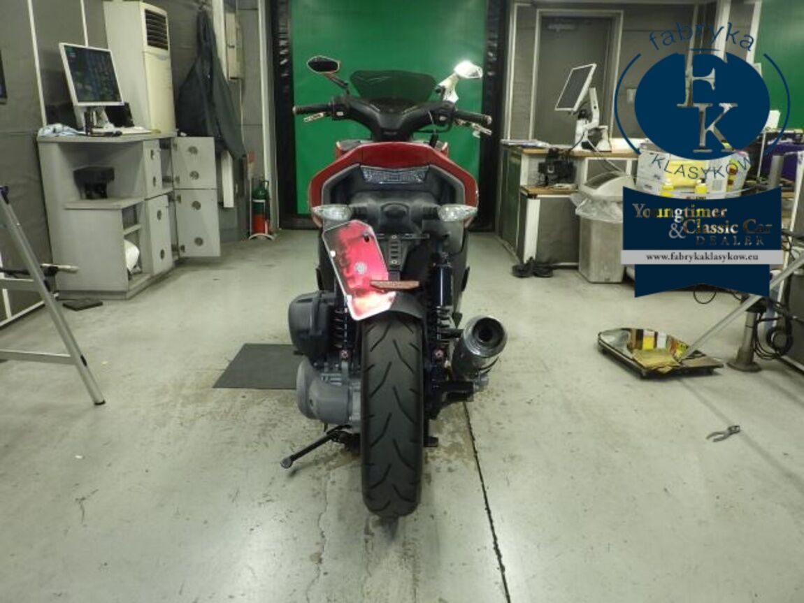 YAMAHA NVX125 - zdjęcie 31