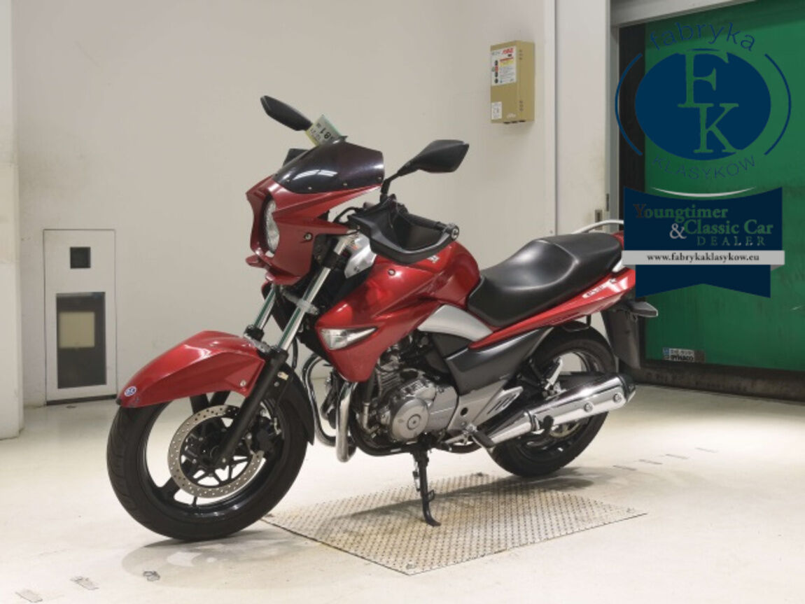 SUZUKI GSR250  - zdjęcie 5