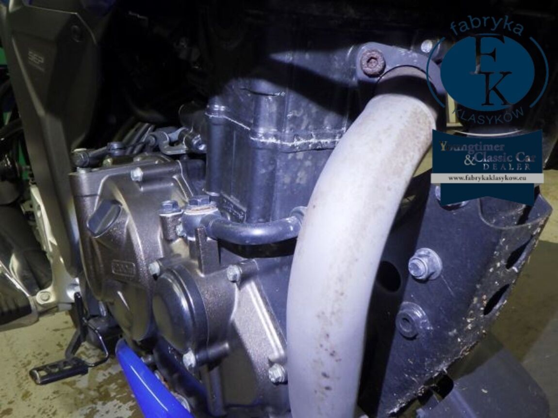 SUZUKI JIKUSA-250  - zdjęcie 10