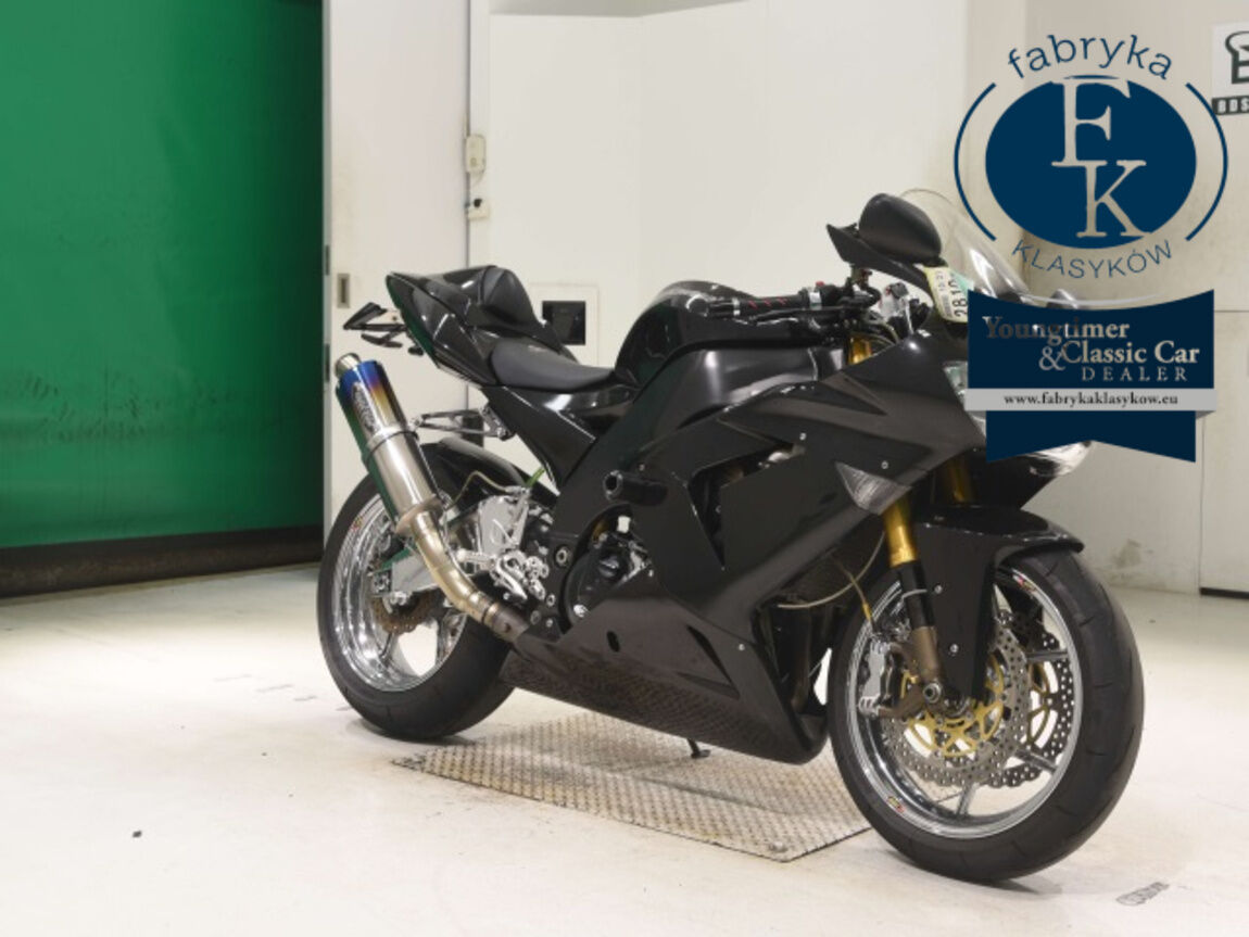 KAWASAKI ZX-10R 2004 - zdjęcie 4