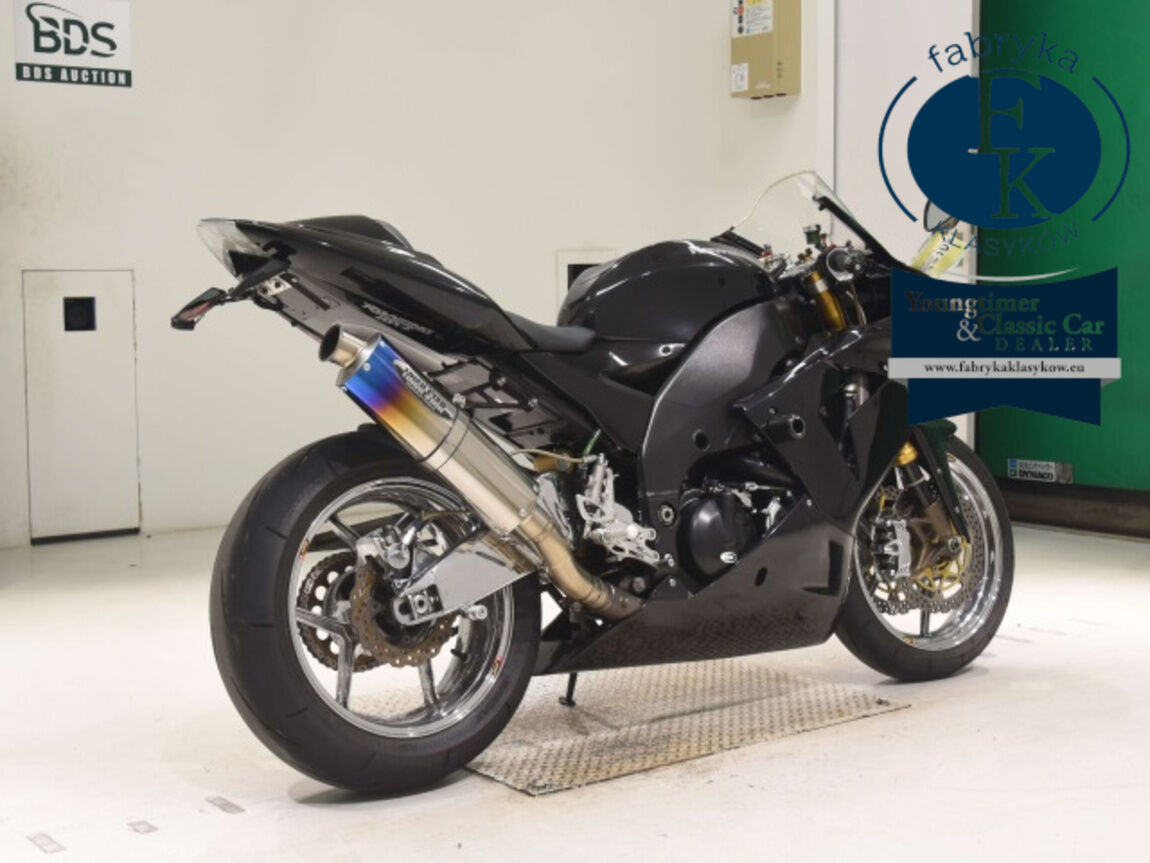 KAWASAKI ZX-10R 2004 - zdjęcie 6