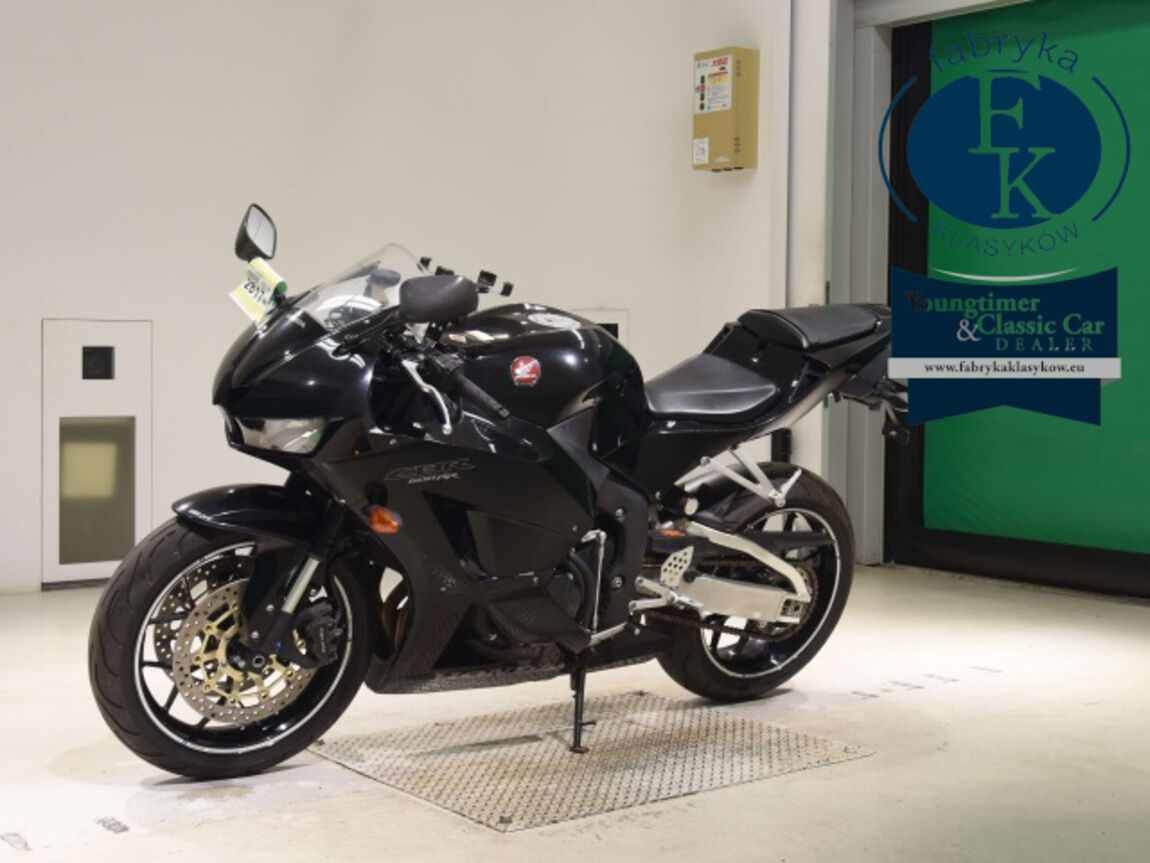 HONDA CBR600RR 2016 - zdjęcie 5