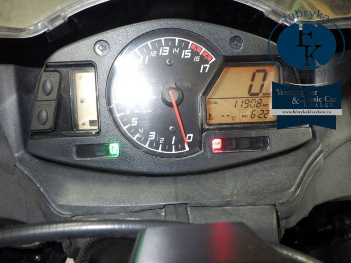 HONDA CBR600RR 2016 - zdjęcie 13