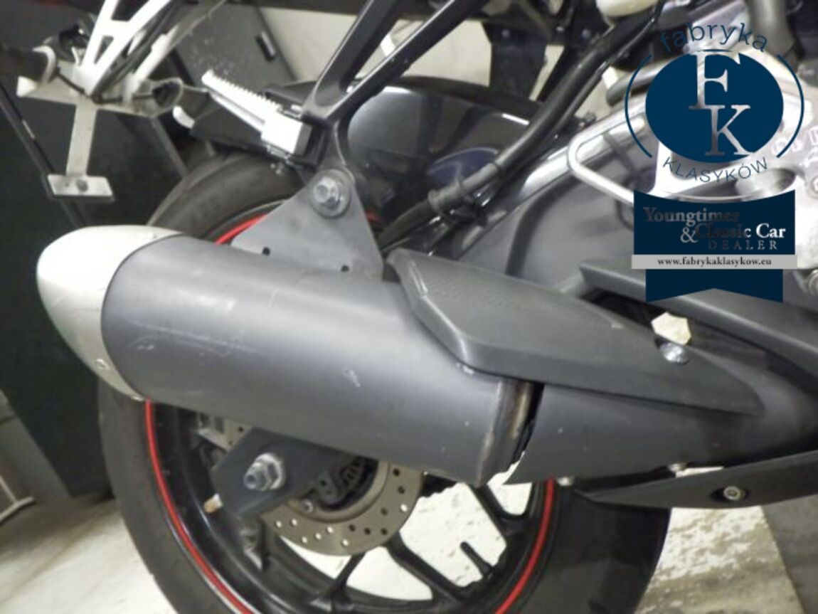 YAMAHA YZF-R3 2016 - zdjęcie 15