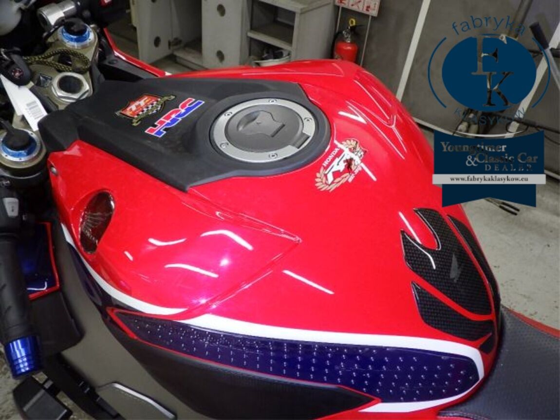 HONDA CBR1000RR-3SP 2017 - zdjęcie 17
