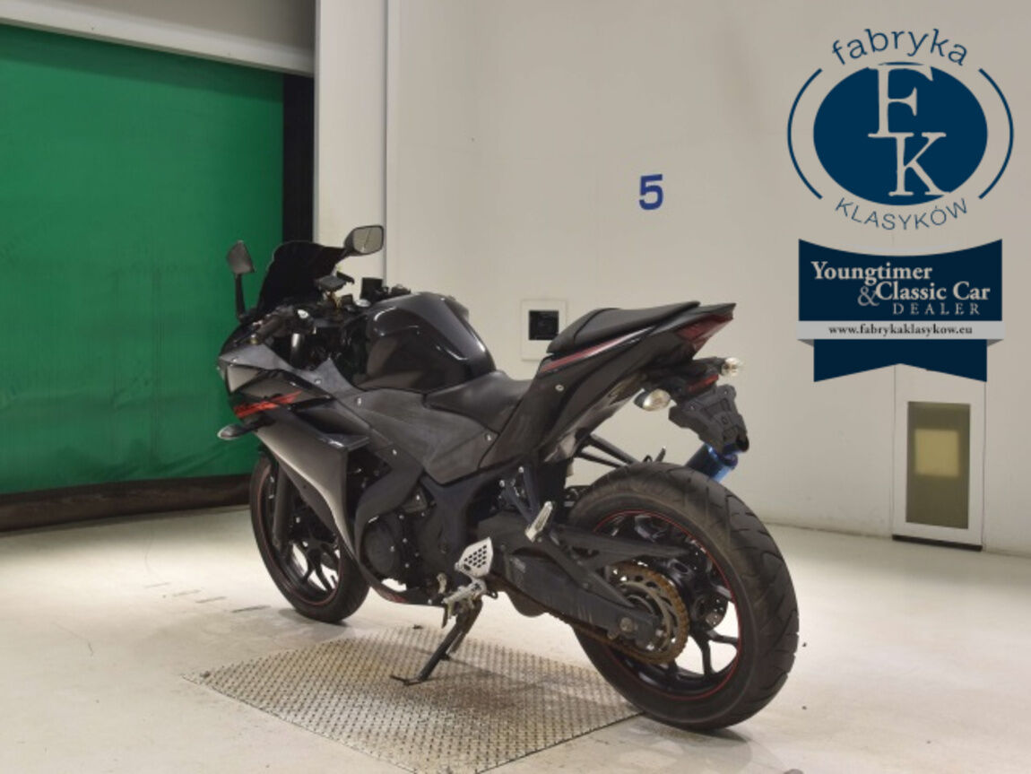 YAMAHA YZF-R25  - zdjęcie 7