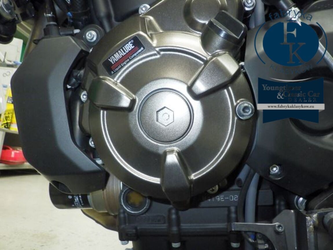 YAMAHA XSR700-2 2024 - zdjęcie 10