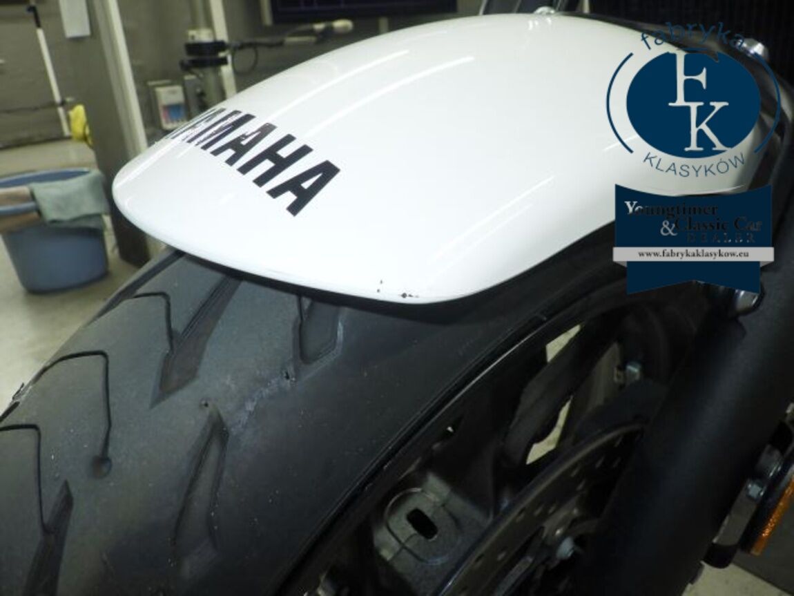 YAMAHA XSR700-2 2024 - zdjęcie 17